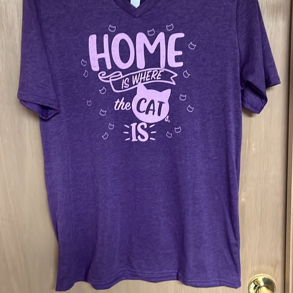 CatLadyBox L Purple & Light Purple Home is Where the Cat is Graphic V-Neck Tee - Picture 4 of 9